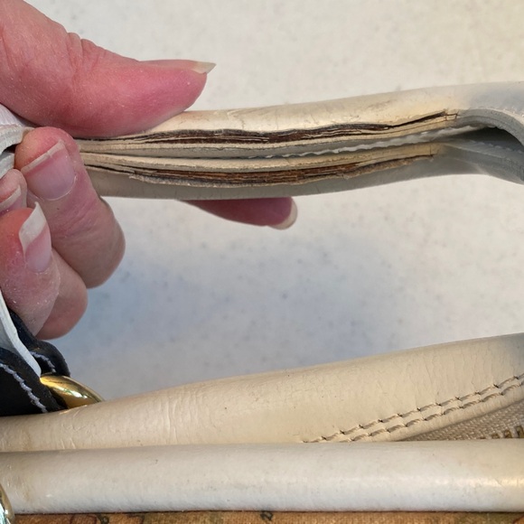 VTG Alviero Martini White and Red Women's Bag - Picture 11 of 13